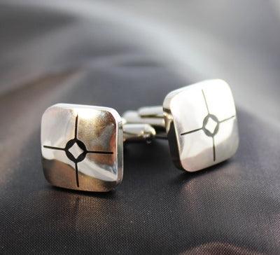 BULLSEYE - Men's Cufflink - www.mensrings.co.nz